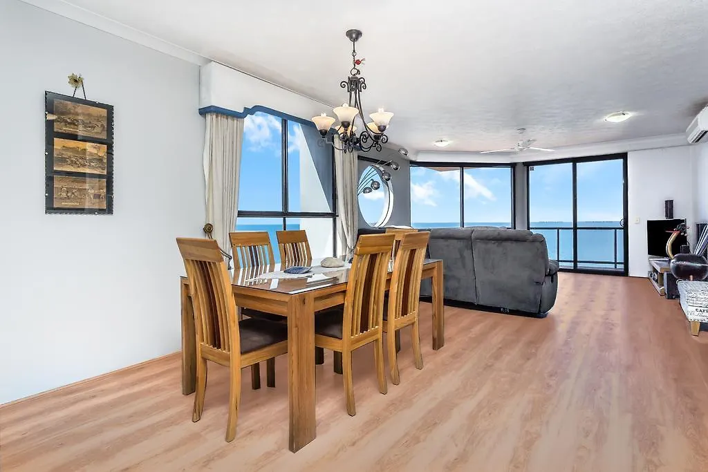 Sunset Sails Penthouse Redcliffe Apartment