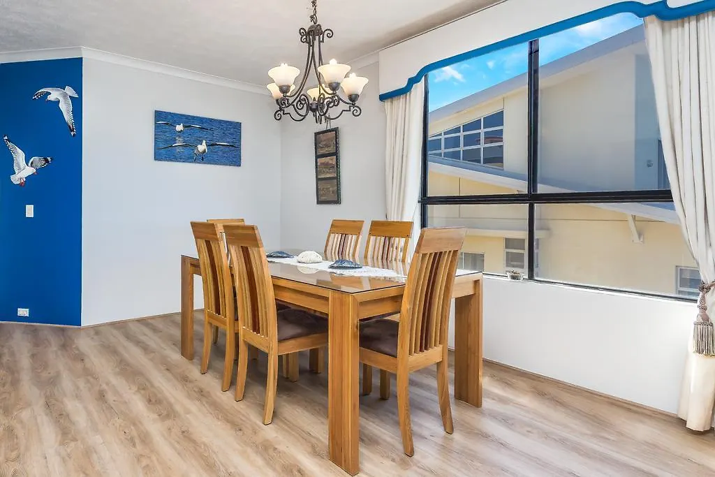 Sunset Sails Penthouse Redcliffe Apartment